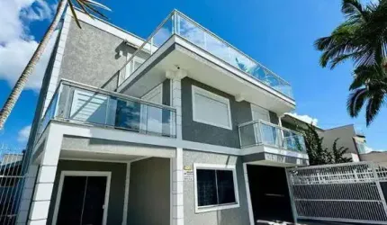 Sobrado com 5 dormitórios à venda, 280 m² por R$ 1.680.000,00 - Brasília - Itapoá/SC