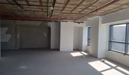 IMÓVEL COMERCIAL PARA ALUGAR COM 260 M² E 04 VAGAS DE GARAGEM NA AVENIDA JOSÉ MUNIA
