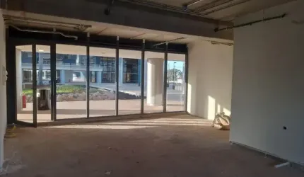 IMÓVEL COMERCIAL TIPO LOJA TÉRREA NO GEORGINA BUSINESS PARK PARA ALUGAR.