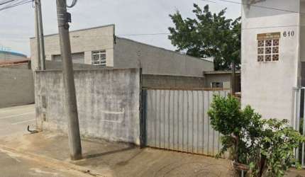 Casa em Terreno de 250 m² - Residencial Estoril - Taubaté - SP