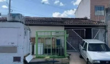 Casa 129 m² - Jardim Acácia - Feira de Santana - BA