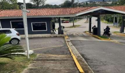 Casa 730 m² - Atibaia-SP - Av. Santana, 2.555 - Condomínio Vale do Flamboyant - localização interna Rua dos Curiós, 220 - Jardim Flamboyant