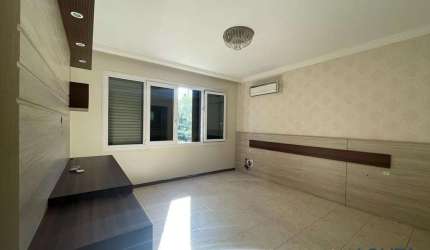Apartamento espaçoso à Venda na Beira Mar - 4 quartos e 2 vagas de garagem