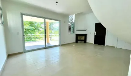 Casa em condomínio à VENDA com 109 m² no Termas do Tabuleiro, Santo Amaro da Imperatriz/SC.