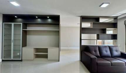 Apartamento studio para alugar no Centro, semimobiliado, Florianópolis/SC
