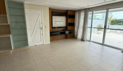 Cobertura à venda em Jurerê,  3 quartos e 3 vagas de garagem, Flolrianópolis/SC
