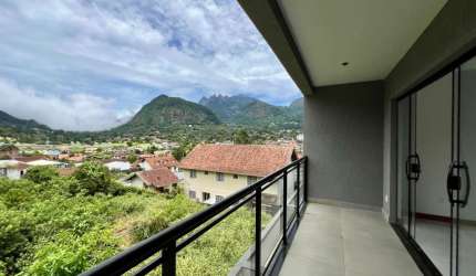 Casa de 3 quartos no bairro do Alto , 105 m2 , por R$650.000,00 - Teresópolis- RJ