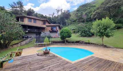 Luxuosa Casa de Serra no condomínio Green Valey - Teresopolis - RJ