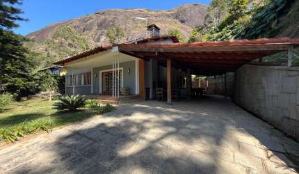 Casa / Sítio em Teresópolis - Oportunidade!