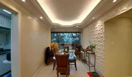 Apartamento de 3 quartos 1 suíte, com linda vista livre, nascente, reformado, armários planejados, piso porcelanato, lazer com piscina aquecida e próximo de metrô!