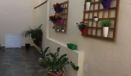 Casa com 3 dormitórios à venda, 214 m² por R$ 800.000 - Vila Camilópolis - Santo André/SP