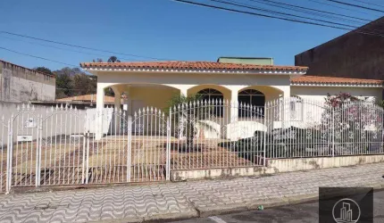Casa com 3 dormitórios para alugar, 300 m² por R$ 4.000,00/mês - Centro - Votorantim/SP