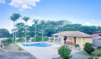 Casa 3 Quartos reversivel p 4 quartos com área de lazer completa