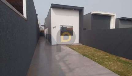 Casa à venda no bairro Jardim Coopagro - Toledo/PR