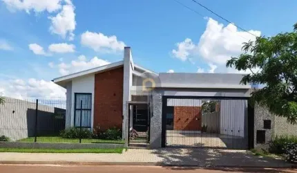 Casa à venda no bairro Tocantins - Toledo/PR