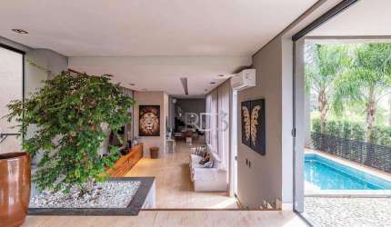 Sobrado à venda, 229 m² por R$ 2.400.000,00 - Condomínio Royal Forest - Londrina/PR