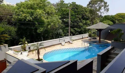 Casa com 4 dormitórios à venda, 421 m² por R$ 2.250.000,00 - Quebec - Londrina/PR