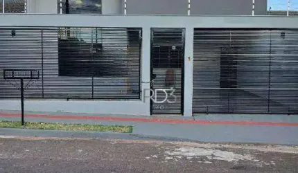 Casa com 3 dormitórios à venda  - Londrina/PR