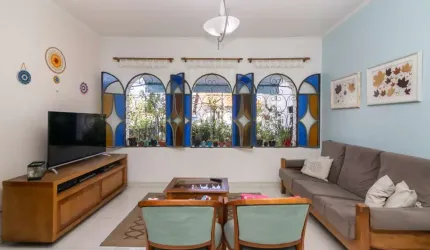 Sensacional sobrado para venda com 3 quartos, sendo 1 suíte, 153m²