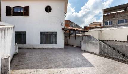 Versátil casa tipo para venda com 2 quartos, 207m²