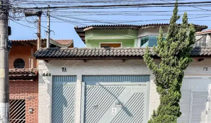 Sensacional sobrado para venda com 4 quartos, sendo 1 suíte, 245m²