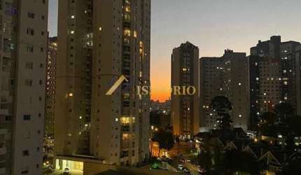 APARTAMENTO NO CRISTO REI! 02 QUARTOS, SACADA, GARAGEM COBERTA