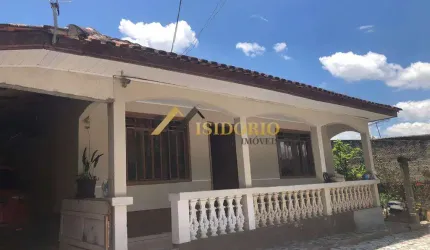 OPORTUNIDADE! 3 CASAS,COM AMPLO TERRENO EM COLOMBO! 364M2 TOTAL