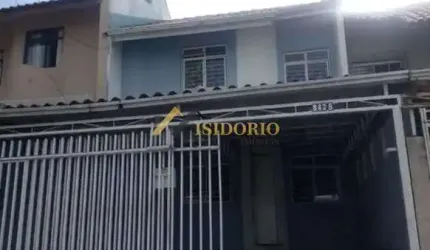 SOBRADO NO BAIRRO ALTO! 03 QUARTOS, 02 VAGAS DE GARAGEM