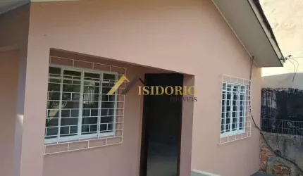 CASA EM COLOMBO! AMPLO TERRENO, 02 QUARTOS