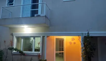 Casa com 3 Quartos, 102m² por R$ 950.000 - Indaiá - Bertioga/SP