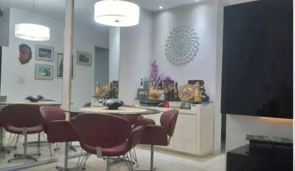 Apartamento,varanda,2 quartos sendo 1 suite e 1 vaga.Play club completo.