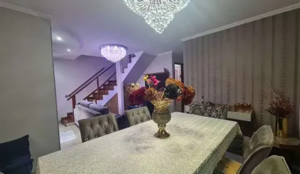Duas Casas no mesmo Quintal em Nova Iguaçu - Bairro Jardim Esplanada