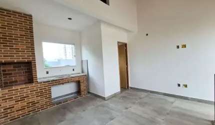 CASA TRIPLEX EM NOVA IGUAÇU - PRÓXIMO DO SHOPPING DE NOVA IGUAÇU