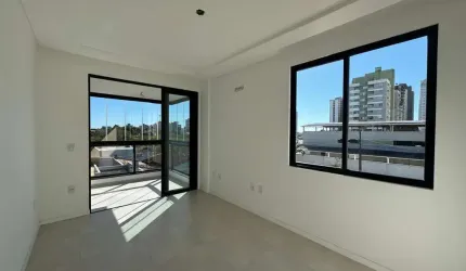 Apartamento para Venda em Balneário Piçarras, Centro, 2 dormitórios, 1 suíte, 2 banheiros, 1 vaga