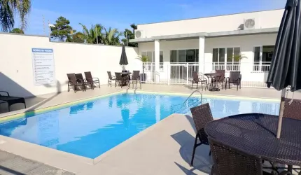 Apartamento para Venda em Balneário Piçarras, Itacolomi, 2 dormitórios, 1 banheiro, 1 vaga
