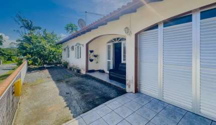 Casa para Venda em Barra Velha, Itajuba, 3 dormitórios, 1 suíte, 2 banheiros, 2 vagas