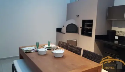 Sobrado próximo a matriz do Bradesco, 3 dormitórios, sendo 1 suíte, 4 vagas de garagem, área gourmet incrível. Ok para financiamento e fgts