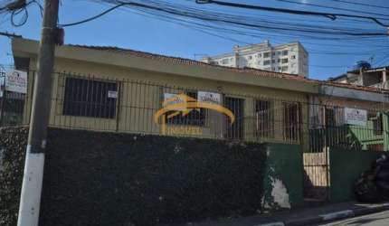 Excelente oportunidade: Casa térrea à venda em Osasco-SP, Bairro Bussocaba - 2 quartos, 1 sala, 1 banheiro, 1 vaga de garagem, 80m² de área útil.