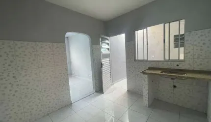 Casa para locação ao lado do metrô Tucuruvi
