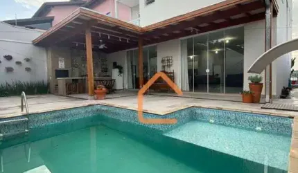 Casa com 3 dormitórios à venda, 317 m² por R$ 1.100.000 - Ibirá - Pouso Alegre/MG