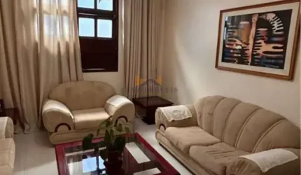CASA À VENDA NO CENTRO DA CIDADE DE VITÓRIA DA CONQUISTA!