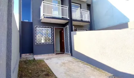 Lindo Sobrado com documentação inclusa, no Tatuquara
