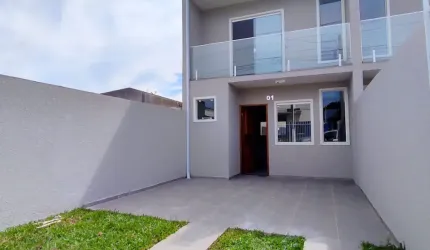 SOBRADO AMPLO E MUITO BEM LOCALIZADO NO CIC