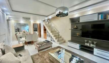 Sofisticada Casa Duplex com 3 Suítes na Freguesia!!!