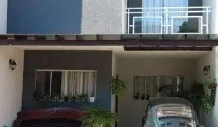 Casa à venda 3 Quartos, 1 Suite, 2 Vagas, 90M², Jardim Nossa Senhora Aparecida, Cuiabá - MT | Condo