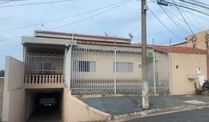 Casa à venda 6 Quartos, 4 Suites, 8 Vagas, 400M², Alvorada, Cuiabá - MT