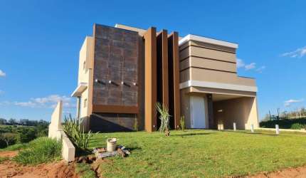 Casa em Condomínio para Venda em Águas de Santa Bárbara, Santa Barbara Resort Residence, 4 dormitórios, 2 suítes, 5 banheiros, 2 vagas