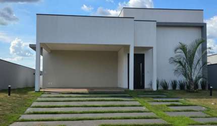 Casa em Condomínio para Venda em Águas de Santa Bárbara, Santa Barbara Resort Residence, 3 dormitórios, 3 suítes, 4 banheiros, 4 vagas