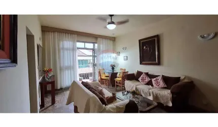 'Casa dos sonhos, em Vila Valqueire, condomínio fechado com 4 quartos e dependencias.'