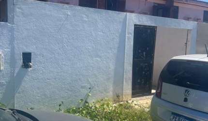 Ótima Casa Duplex, 02 Quartos, 01 Vaga na Ilha de Itamaracá Aceito Automóvel